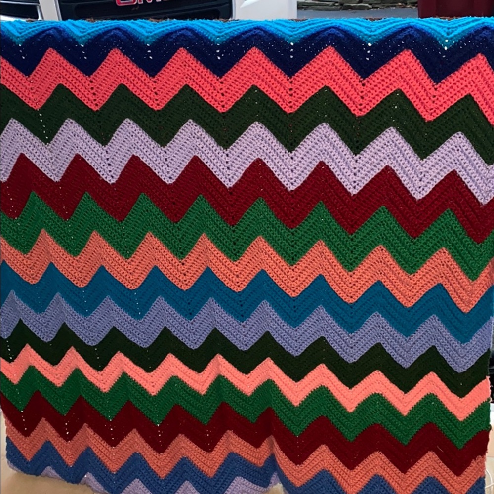 Vintage handmade afghan blanket throw chevron - Picture 10 of 10